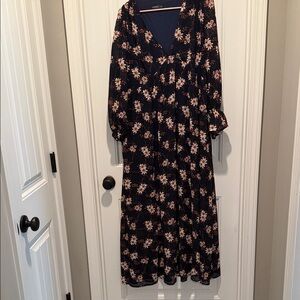SHEIN Black Floral V-Neck Long Sleeve Maxi Dress